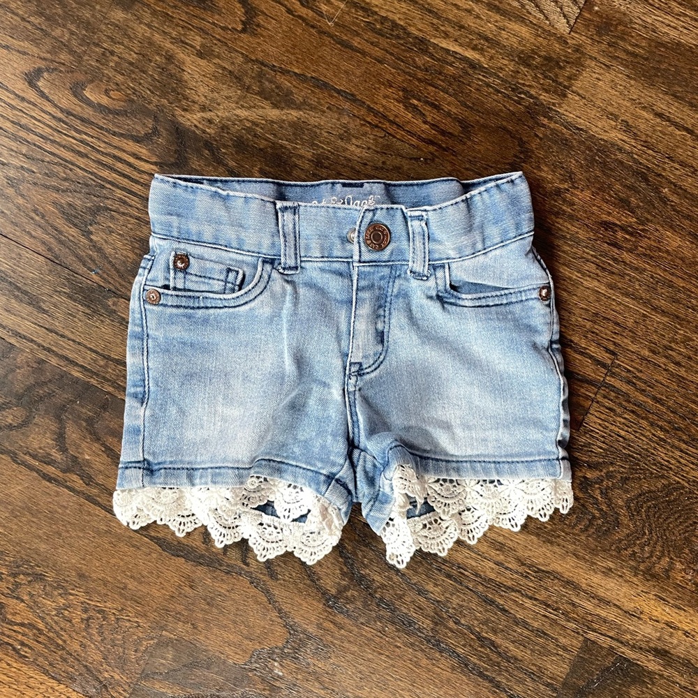 Cat & Jack Blue and White Lace Trim Shorts
